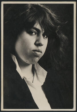 Retrato de Malú Urriola 01